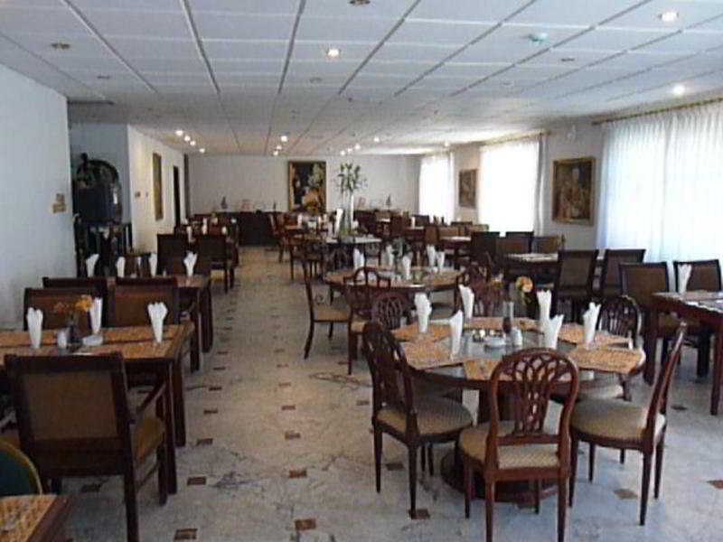 Commodore Hotel Amman Eksteriør billede